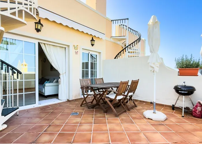 In With Panoramic Views Apartment