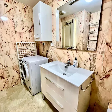 Appartement In With Panoramic Views