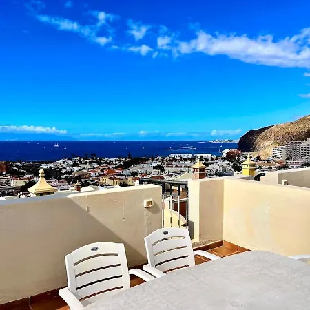 In With Panoramic Views Lägenhet *